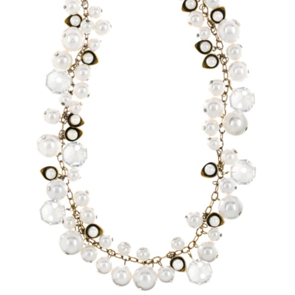 Stunning Pearl and Crystal Necklace - Picture 3 of 3